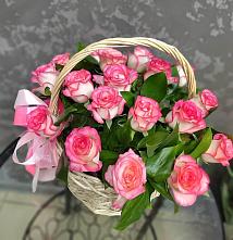 Цветочная композиция из Розы в корзине #REPLACE_PRED# Кочках