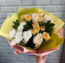 Букет цветов из:  Розы и Хризантемы #REPLACE_PRED# Кочках