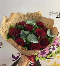 Букет цветов из:  Розы #REPLACE_PRED# Кочках