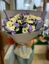 Букет цветов из:  Хризантемы #REPLACE_PRED# Кочках